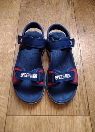 Босоножки сандали clarks spider man 30 р.