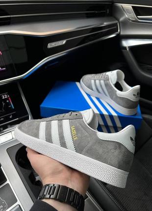 Чоловічі кросівки adidas originals gazelle gray white stripes4 фото