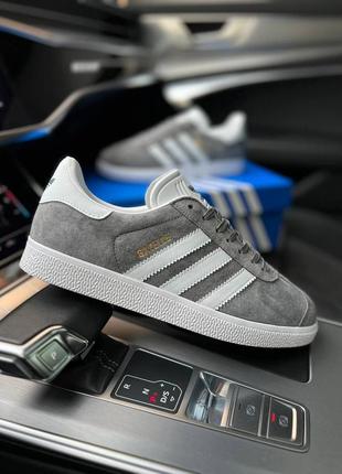 Мужские кроссовки adidas originals gazelle gray white stripes1 фото