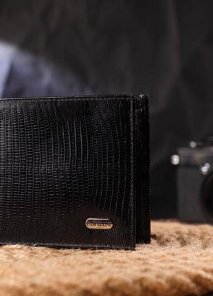 Елегантний гаманець для чоловіків у два складання з натурально...6 фото