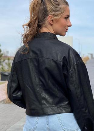 Женская куртка из эко кожи4 фото