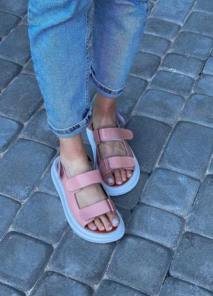 Босоножки сандали на платформе розовые белые