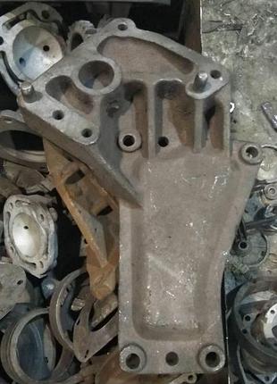 Кронштейн гура т-150