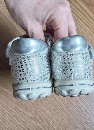 Кожаные сандалии на девочку примиджи ecco superfit bartek5 фото