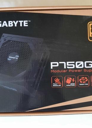 Блок живлення gigabyte