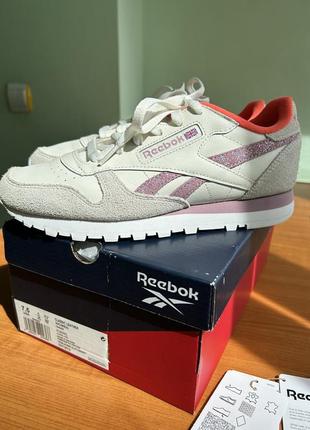 Кожаные кроссовки reebok (оригинал)