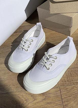 Жіночі білі текстильні кеди