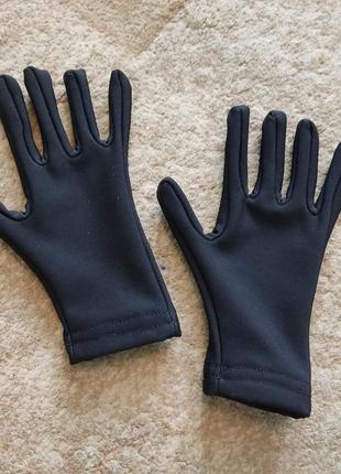 Рукавички для фігурного катання