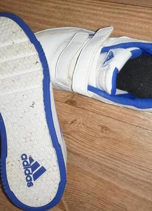 Кросівки кросовки кеди
adidas tensaur sport р.37,55 фото