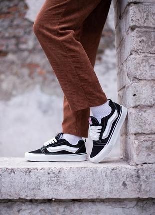 Vans knu skool black white