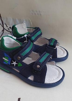 Босоножки для мальчика