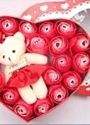 Троянди з мила + плюшевий ведмедик, подарунок на 8 березня4 фото