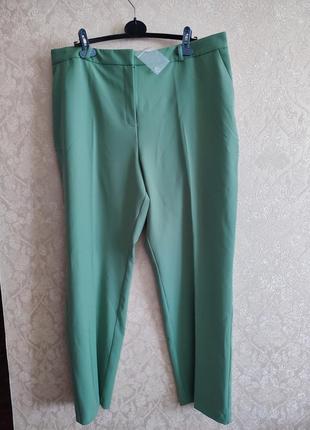 Продам новые женские штаны осенни22р