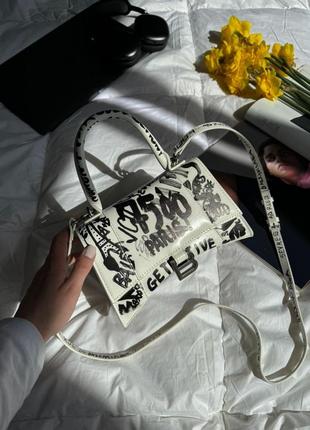 Balenciaga hourglass small handbag graffiti in white7 фото