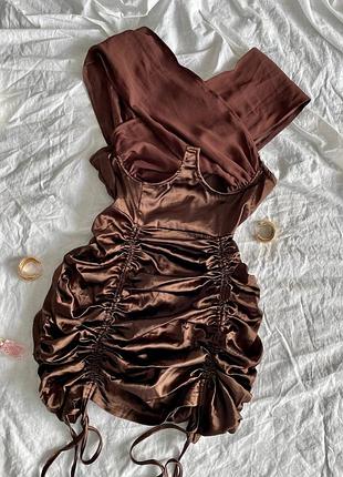 Шоколадна сукня prettylittlething 2