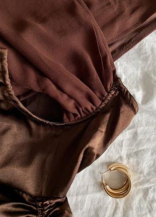 Шоколадна сукня prettylittlething 4