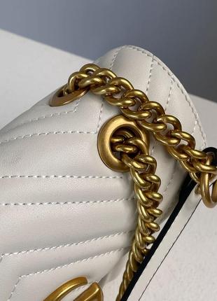 Сумка gucci marmont mini shoulder bag, gold hardware8 фото