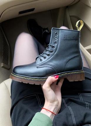 Зимние женские, мужские ботинки на меху dr. martens air черные (др. мартинс, черевики)