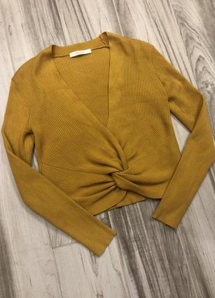 Модний укороченый топ