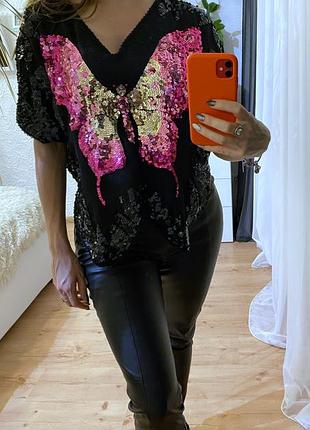 Блузка з паєтками