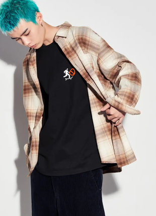 Uniqlo лонгслив унисекс 10