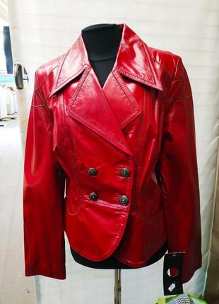 Куртка кожаная женская