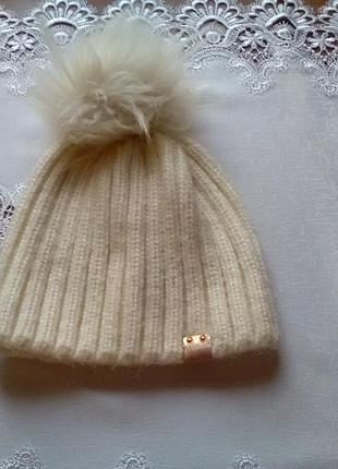Шапка 2
