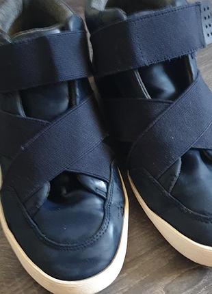 Кеди zara