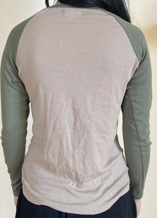 Лонгслив с принтом