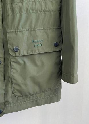 Жіноча вітровка куртка barbour оригінал дощовик2 фото