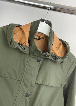 Жіноча вітровка куртка barbour оригінал дощовик3 фото