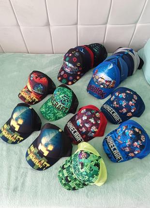 Детские кепки "roblox"