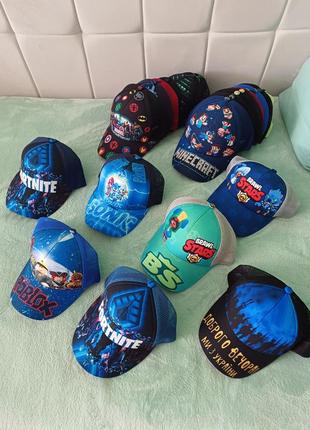 Детские кепки "roblox"