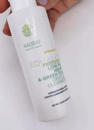 Naobay freedom low ph green tea gentle cleanser - очищающее средство для лица