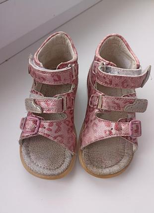 Босоніжки, босоножки tom.m 25 розмір