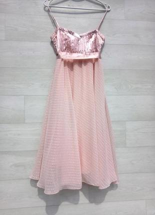 Красивое пышное нарядное розовое платье vila clothes