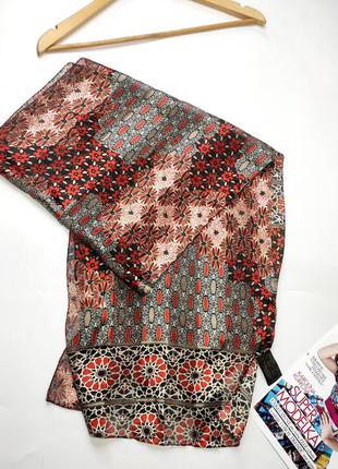 Платок женский шарф легкий в принт от бренда italy3 фото