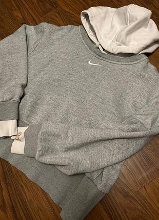 Спортивна кофта nike