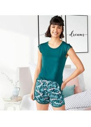 Женская пижама - шорты и футболка1 фото