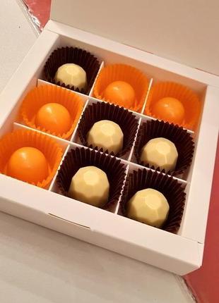 Корпусна шоколадна цукерка "сяйво"10 фото