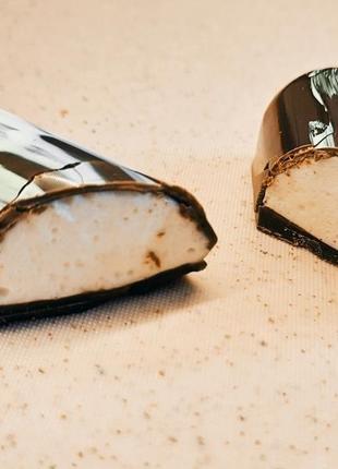 Корпусна шоколадна цукерка "пташине молоко"3 фото