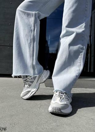 Стильные комбинированные кроссовки на платформе10 фото
