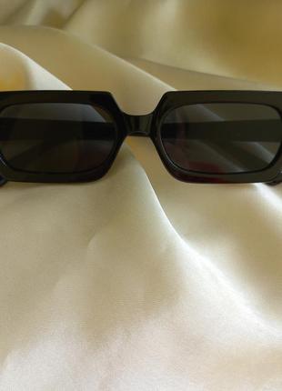 Модные солнцезащитные очки 70/503 фото