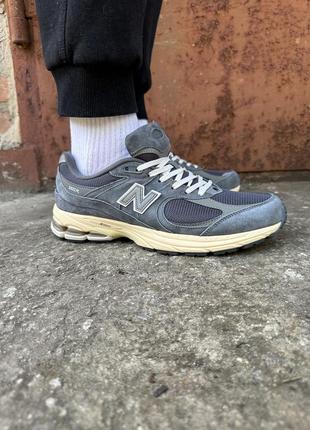 Кроссовки new balance 2002r