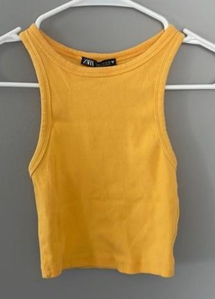 Короткий літній топ майка топік жовтний гірчичний колір1 фото