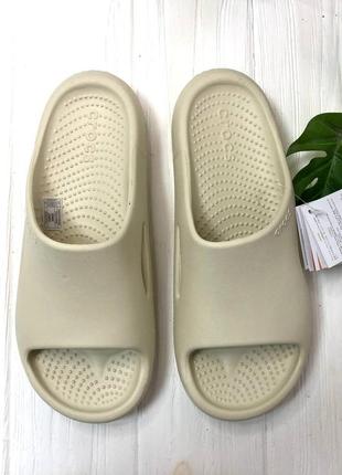 Слайди crocs mellow slide крокси р. 36-446 фото