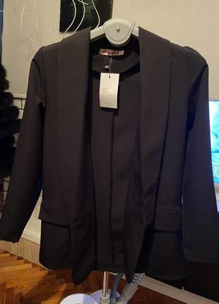 Стильний чорний трендовий подовжений піджак блейзер7 фото