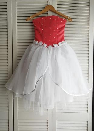 Праздничное пышное платье на девочку с корсетом на завязках