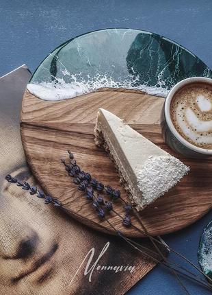 Сервірувальна дошка і підстаканники. морська дошка з епоксидної смоли.