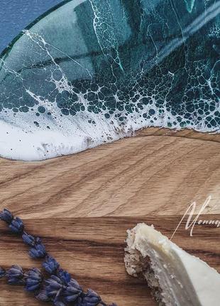 Сервірувальна дошка і підстаканники. морська дошка з епоксидної смоли.